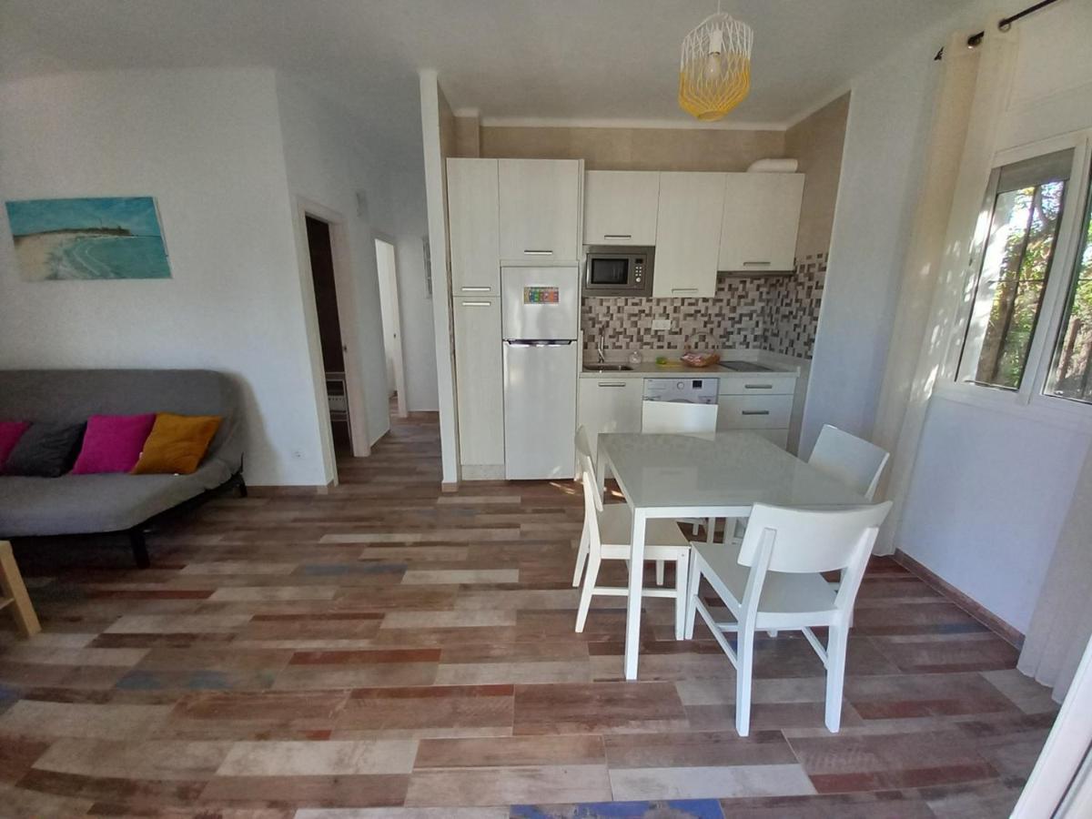 Apartamentos Cala Isabel Zahora Exterior foto